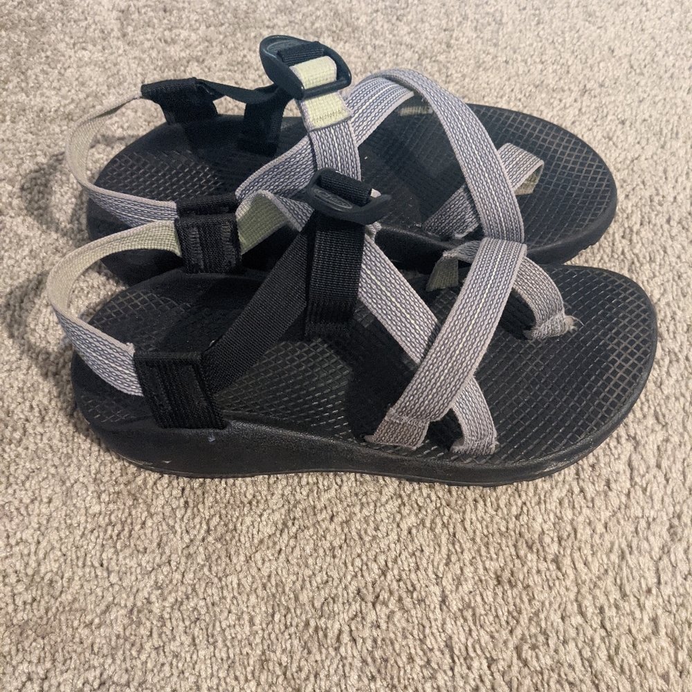 Chaco Z/2 pale purple Womens 8